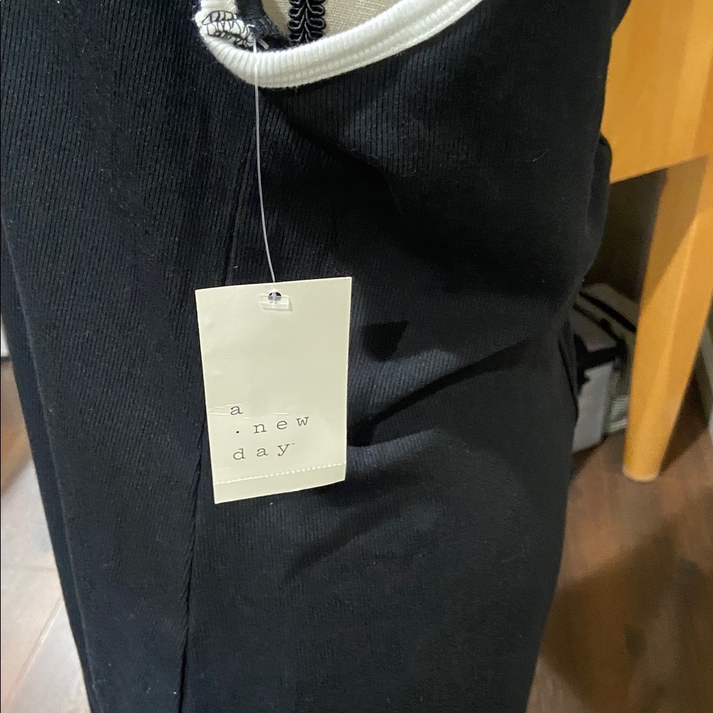 a. new day Black With White Trim Maxi Dress Size Large NWT - Picture 6 of 7